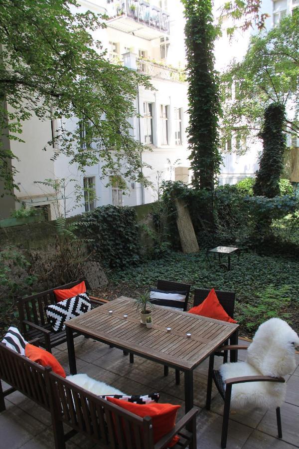 Central Modern Garden-Apartment Next To Belvedere Palace Bécs Kültér fotó